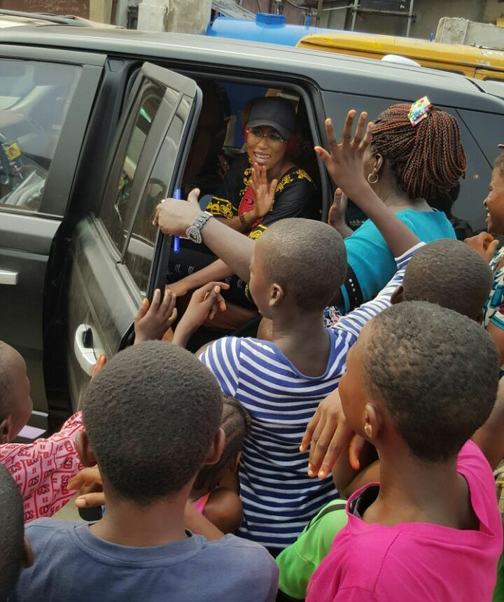 Cynthia Morgan visits orphanage 2
