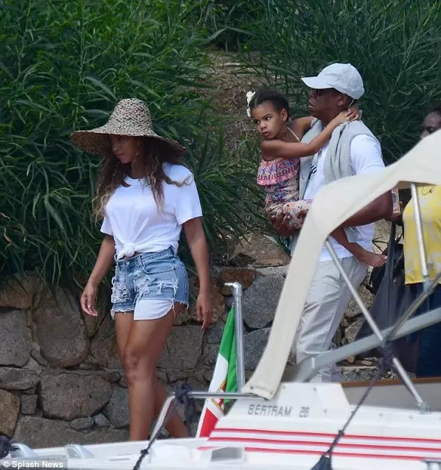 Beyonce and Jaz vacation6
