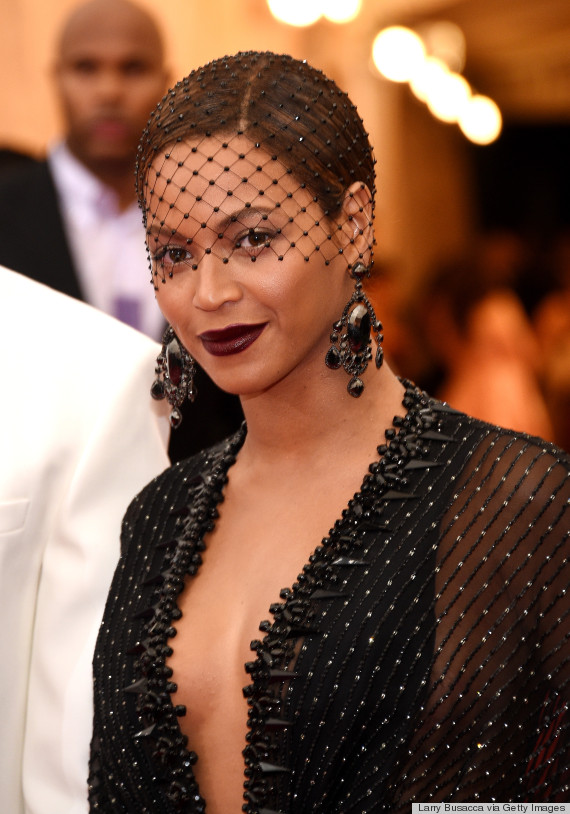 "Charles James: Beyond Fashion" Costume Institute Gala - Arrivals
