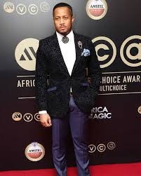 1474456062898-938455438