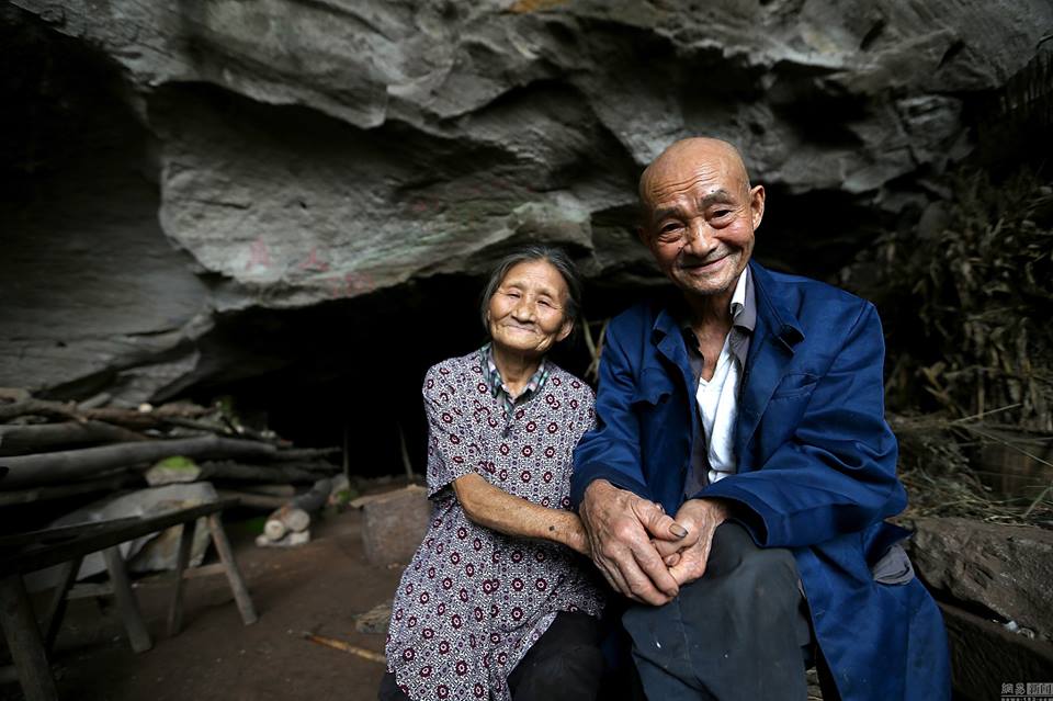 cave-couples-2
