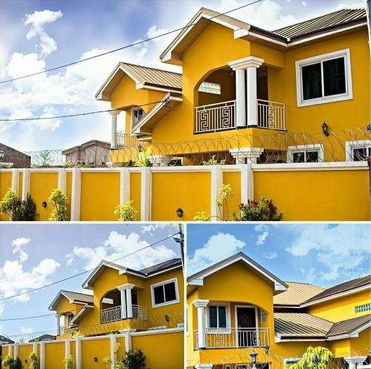 1479120219590-1642444953