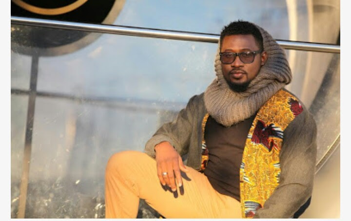 148118538116786344542