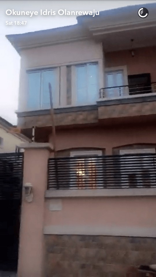 1482743390936-2082758663