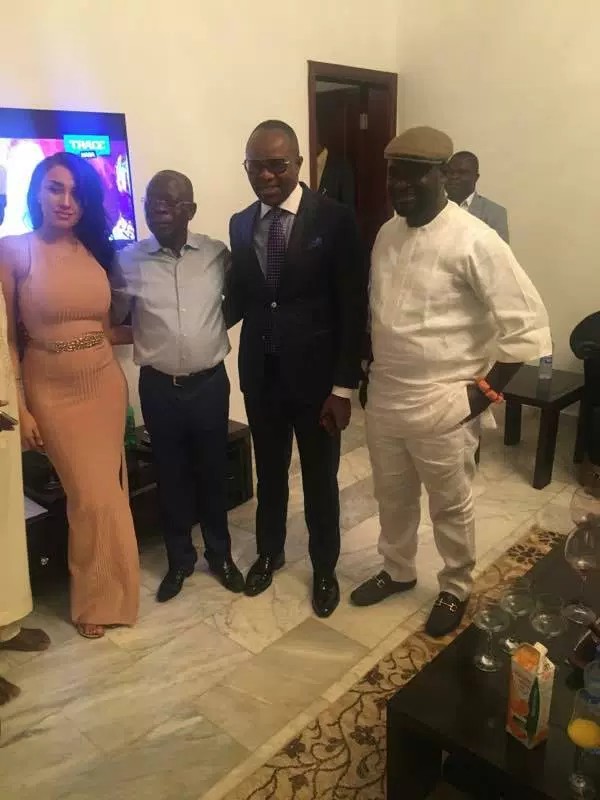 1491400600988-451891058