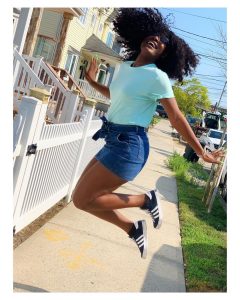 Alex Unusual shares tales of her life as a Single Girl
