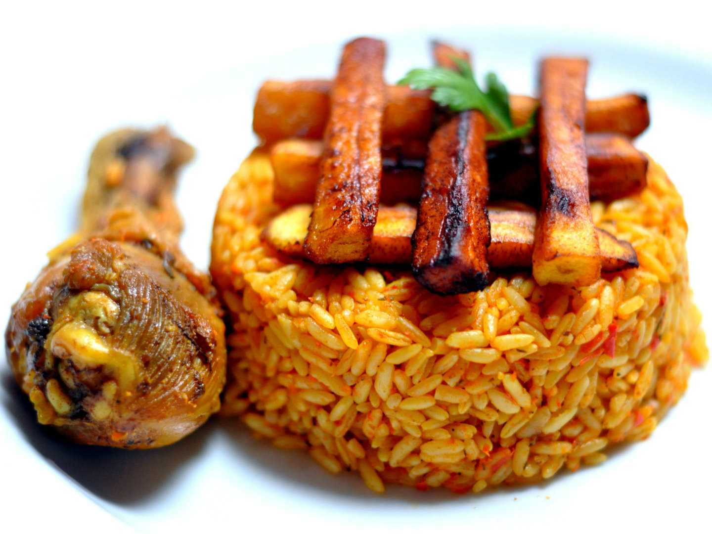 list of spices for jollof rice        
        <figure class=