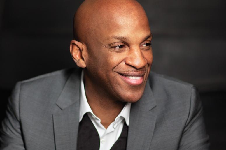 Donnie McClurkin Archives - Vanguard Allure