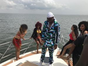 LBee releases music video For new single, Single ‘Santorini’