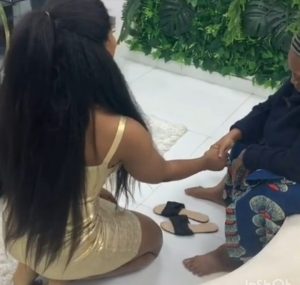 Tacha pays special visit to 'grandma'