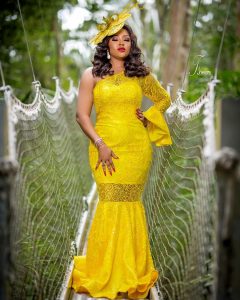 Women should stop tying wrapper to keep their marriages - Uche Elendu