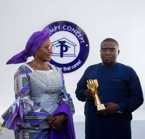 Veteran musician, K1 De Ultimate endorses T.Pumpy Estate, Abuja