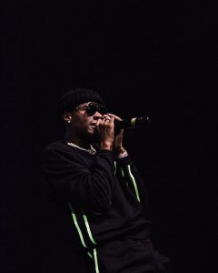 Wizkid wins at soul train awards. 