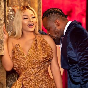 9ice set to Wed his babymama 