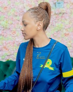 Simple hairstyles to rock this holiday 