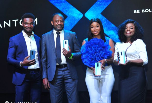 Phantom X smartphone.