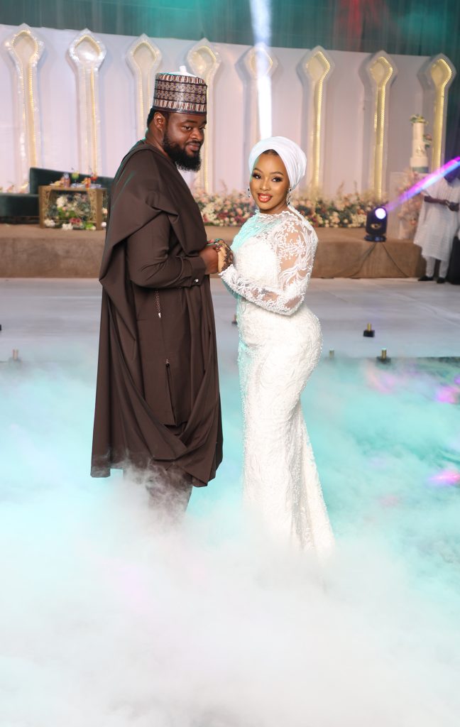Hadiza-Bashir-Jamoh-and-her-groom-Abba-Kabir-Dankaura5