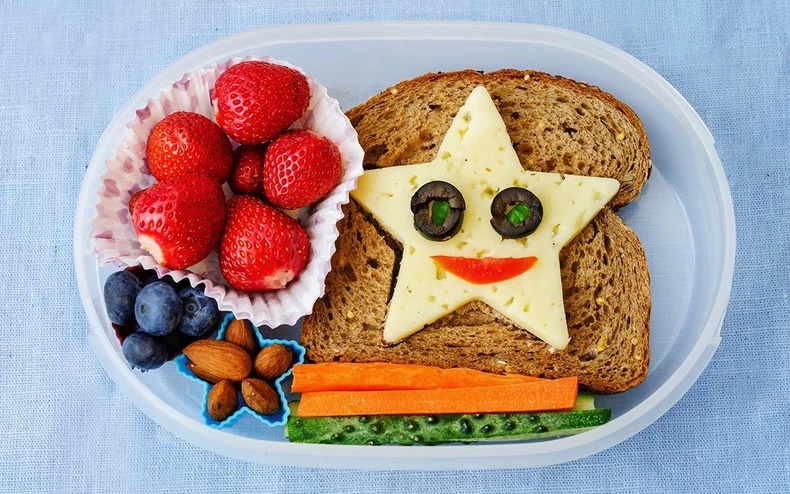 How to choose healthy snacks for young children