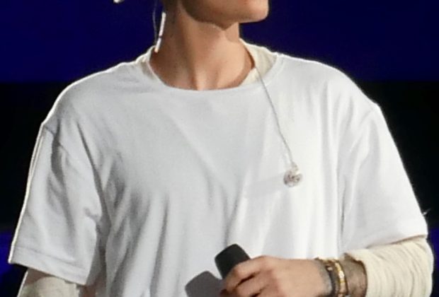 Justin Bieber sells 291-song catalog for $200m
