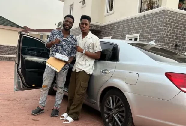 Moses Bliss continues trend of showering cars on signees