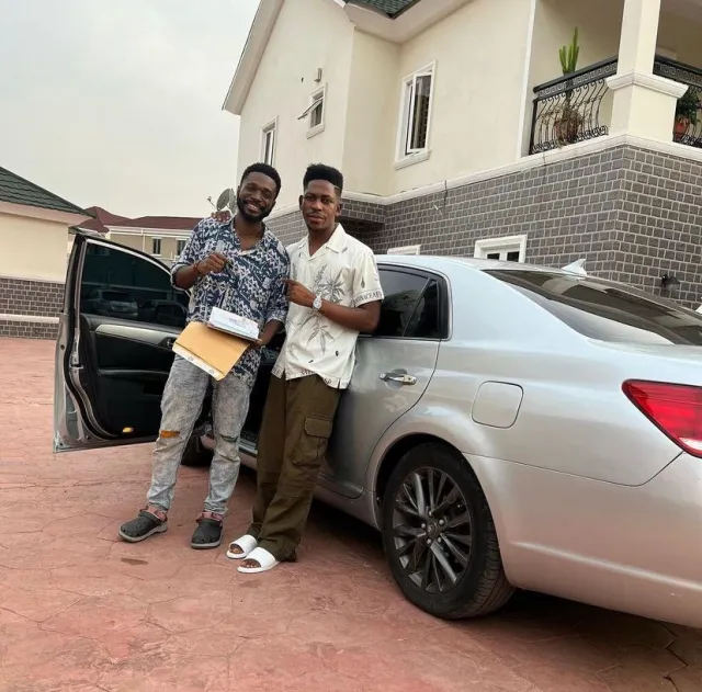 Moses Bliss continues trend of showering cars on signees
