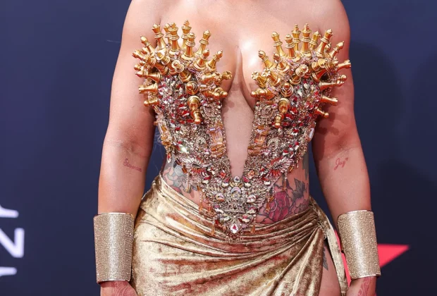 TV star, Blac Chyna begins spiritual healing, removes tattoo, implants