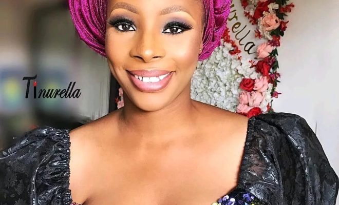 Kunle Afolayan celebrates actress Aisha Lawal on 'Anikulapo' movie set